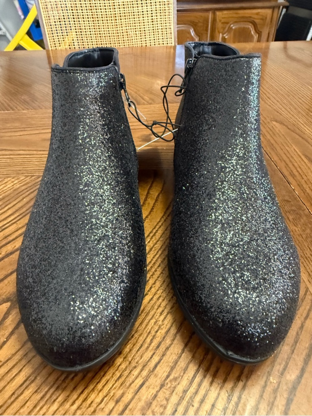 Cat + Jack Black Sparkle Boots. NWT. Size 4